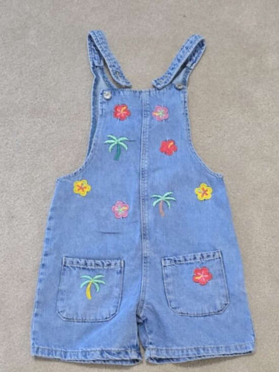 Denim&Co Other - 🌴✨Dungaree Denim Co. Embroidered Denim Short Dungarees|Girls 7–8 YRS (128cm)✨🌴